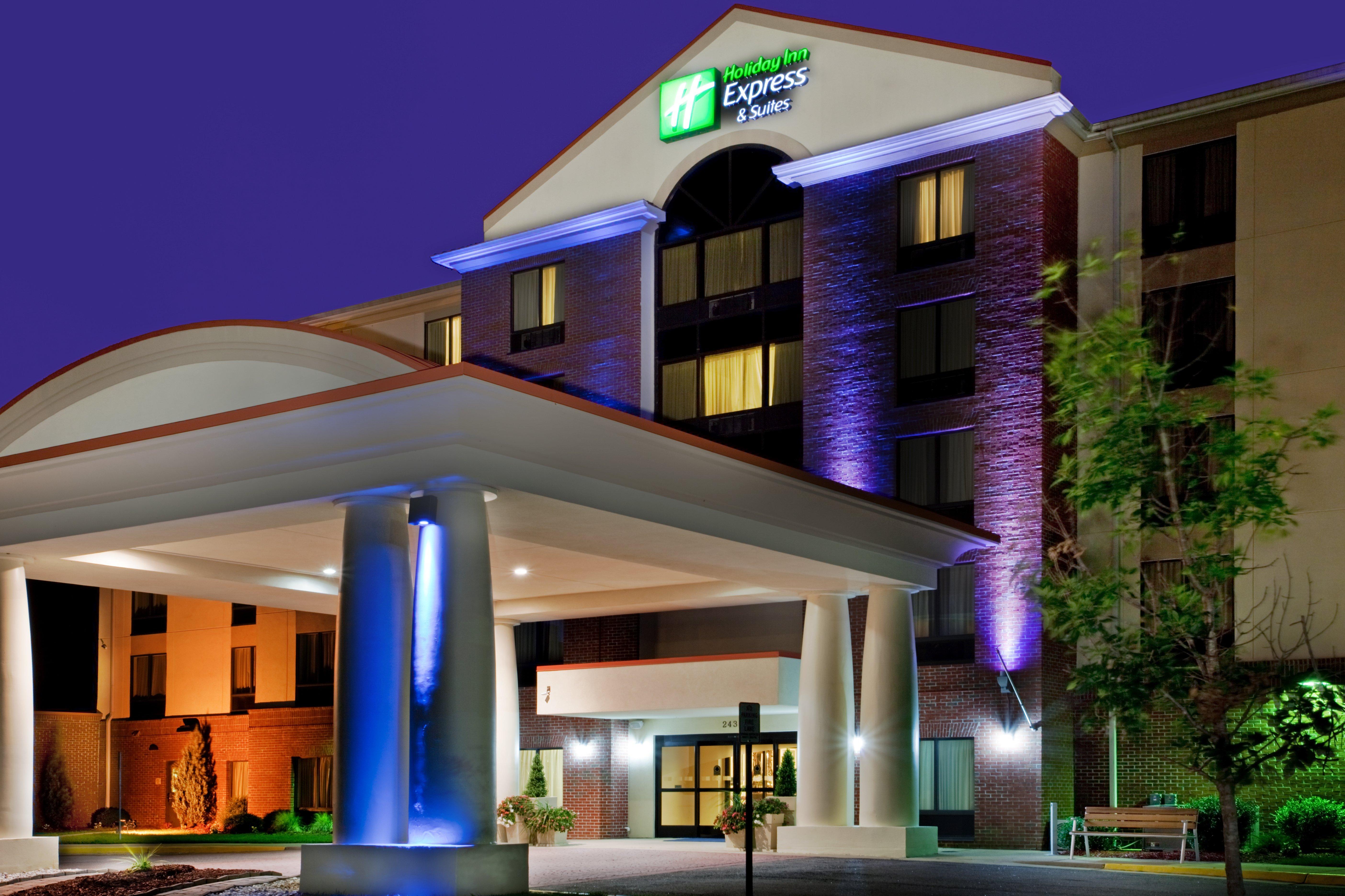 Holiday Inn Express & Suites Chesapeake By Ihg Ngoại thất bức ảnh